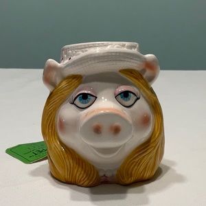 Jim Henson Muppet Miss Piggy Hand Painted Coffee Mug NWT